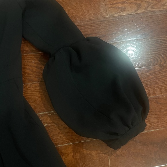 Self-Portrait Black Crepe Puff-sleeve Playsuit - Picture 7 of 10